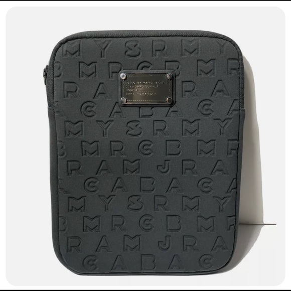 Marc by Marc Jacobs Dreamy Print Pattern Gray Neoprene iPad Tablet Case Sleeve - Picture 1 of 10